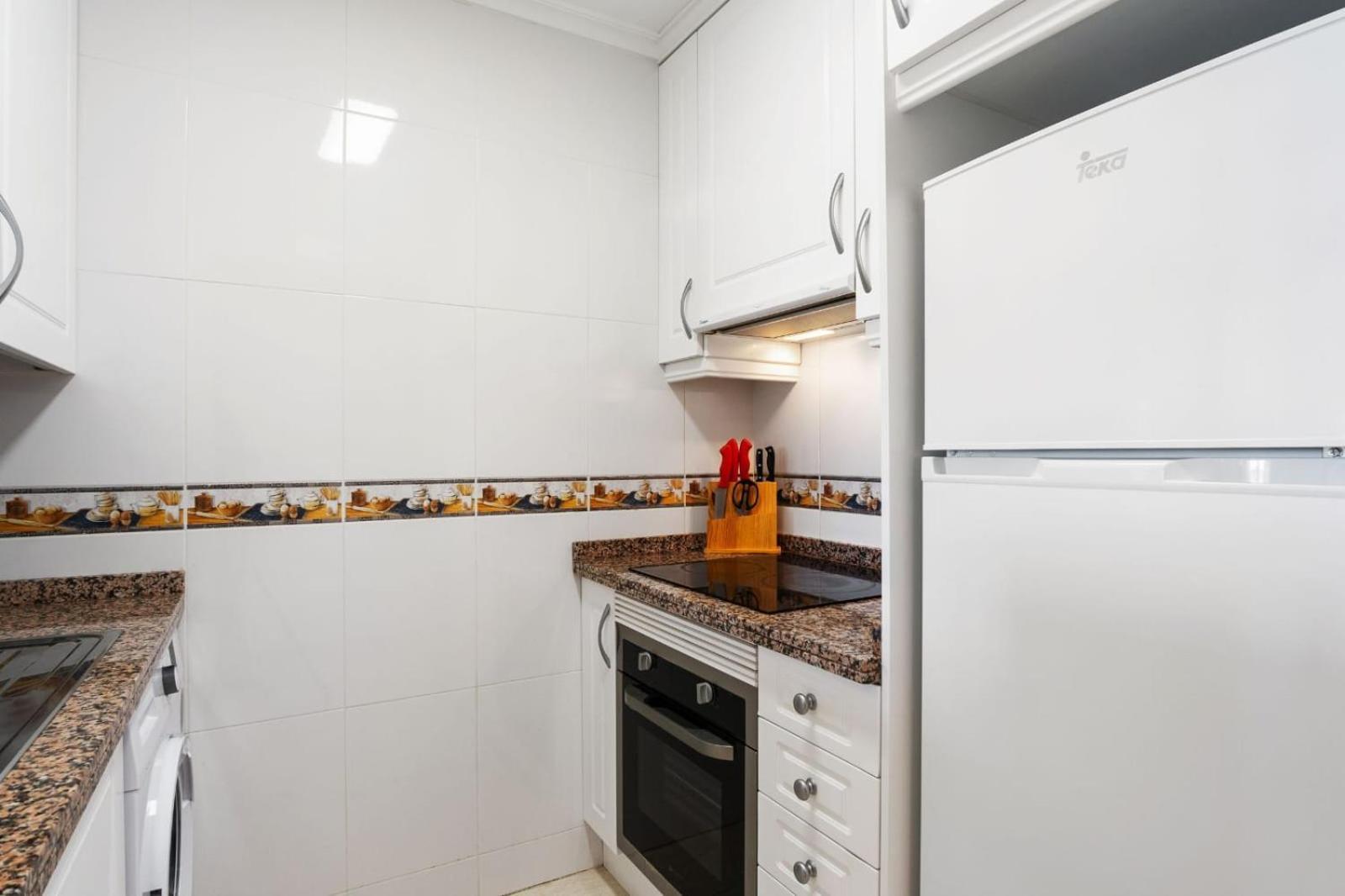 Nice Modern 2 Bed Apartment In Torrievieja Torrevieja Luaran gambar