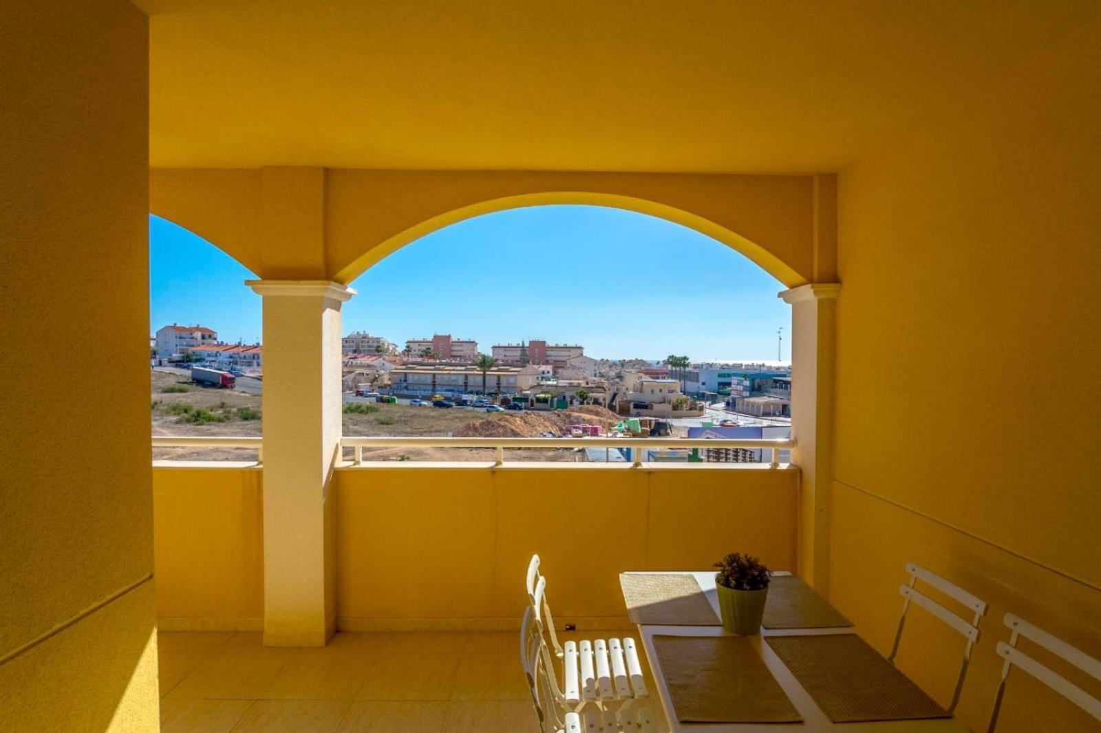 Nice Modern 2 Bed Apartment In Torrievieja Torrevieja Luaran gambar